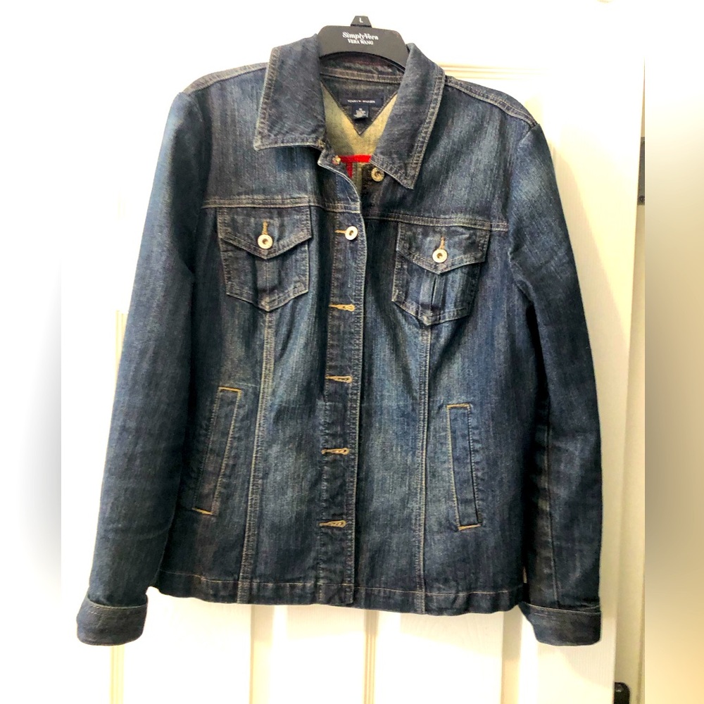 Jean jacket with Peplum back